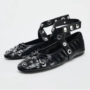 NWT Zara Woman TEXTURED STUDDED MARY JANES Black Flats Shoes Studs Size 7.5